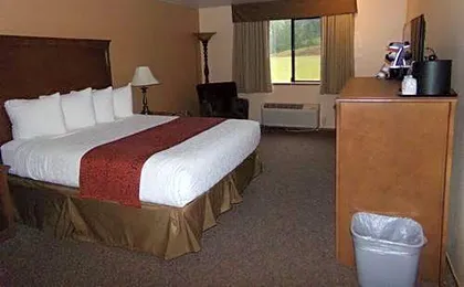 Cowlitz River Lodge