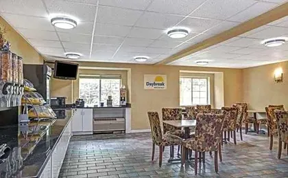 Sturbridge Hotel