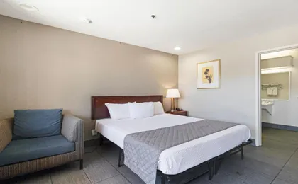 Budget Inn And Suites