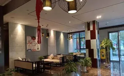 Elong ME Hotel (Hangzhou Huafeng Road Subway Station)