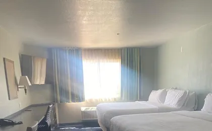 Extended Studio Hotel Ontario