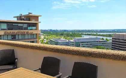 DoubleTree By Hilton Hotel Washington DC - Crystal City