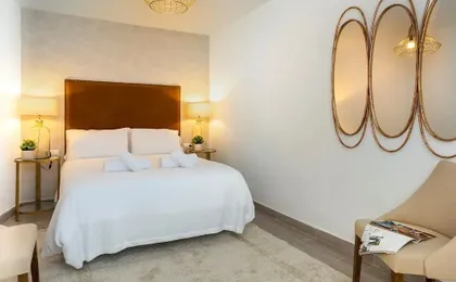 Genteel Home Plaza de las Flores