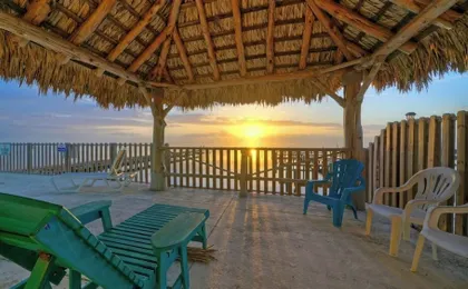 Sleeps 22 3 Homes on the Bay w/ Waterfront Pool + Boat Dock Laguna Village