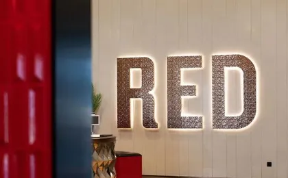 Radisson Red Wuhan Optics Valley Science & Technology Exhibition Center Grand Joy City