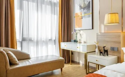 Yunmu International Hotel (Chongqing Jiefangbei Pedestrian Street Store)