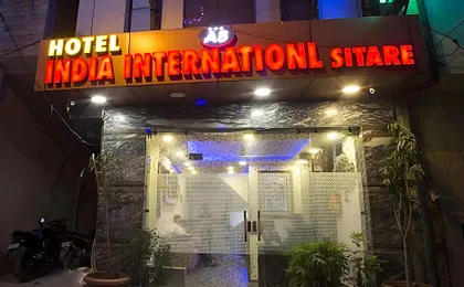 Hotel Amar International