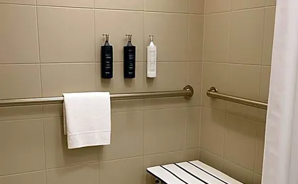 DoubleTree By Hilton Libertyville Mundelein