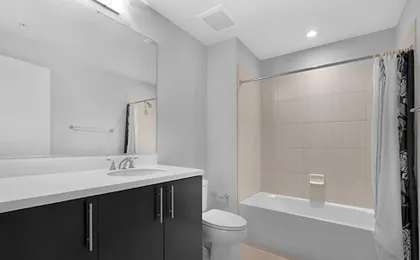 Global Luxury Suites at The White House