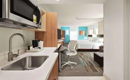 Home2 Suites by Hilton Woodbridge Potomac Mills