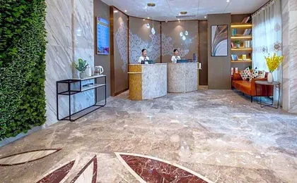 GreenTree Eastern Hotel Shenzhen Futian Civic Center Jingtan Subway Station