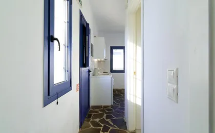 Okirroi Villas