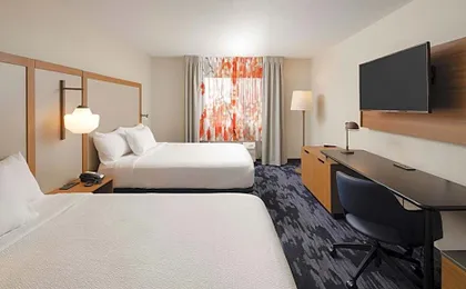Fairfield Inn & Suites by Marriott Lansing West