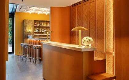 Le Belgrand Hotel Paris Champs Elysees, Tapestry Collection by Hilton