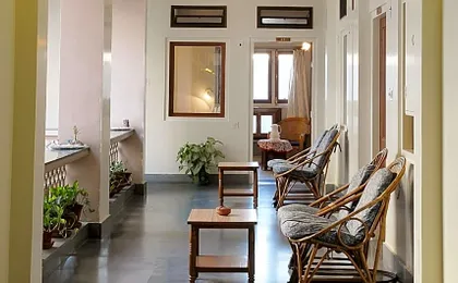 Hotel Tara Niwas