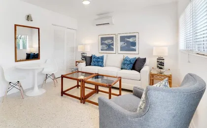 Gondolier Apartments & Inn