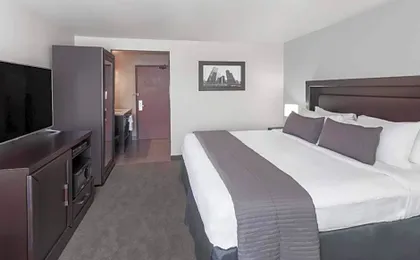 Baymont by Wyndham Glenview