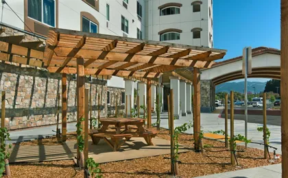 Oxford Suites Sonoma County