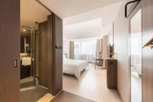 Hanting Hotel Shenzhen Bao'an Lingzhi Subway Station