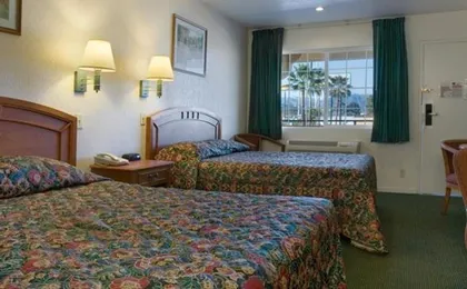 Orange Show Inn