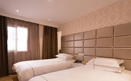 Jiaxiang Hotel (Shanghai Nanxiang Old Street Branch)