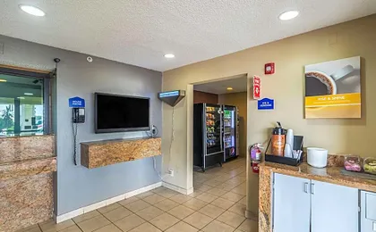 Motel 6 Corpus Christi, TX - North