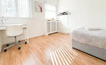 Large 8 Bedroom House in Edgbaston