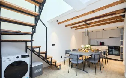 Black Water Bay house