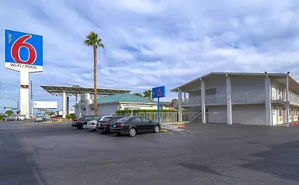 Capital O Tropicana Ave Casino & Hotel Vegas