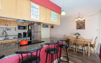 Waters Edge 207