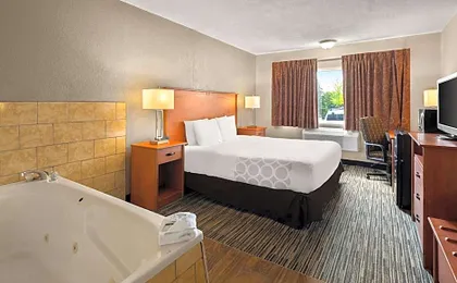 Park Inn by Radisson, Detroit Metro Airport
