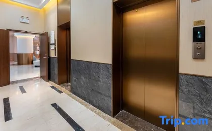Zhongmin Meiju Hotel (Luohu railway station to West Village subway station)
