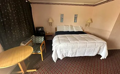 Mark Twain Motor Inn
