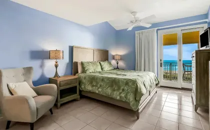 Oceanfront Condo With Balcony, AC, Views & Outdoor Pool - Dog-friendly