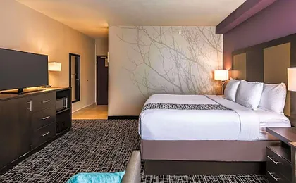 La Quinta Inn & Suites by Wyndham Colorado Springs North
