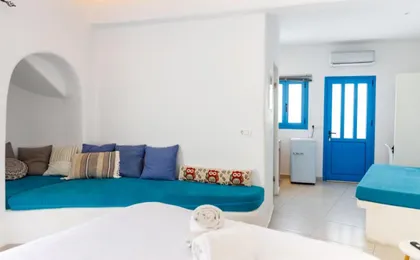 Oldtown Suites Fira