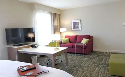 Hampton Inn & Suites Dallas Market Center