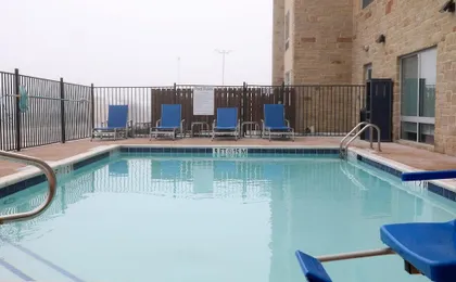 Holiday Inn Express & Suites Forney