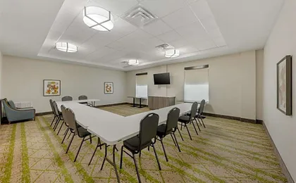 Best Western Green Oak Inn & Suites