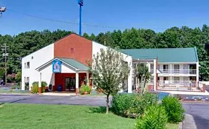 Motel 6 Cartersville, GA