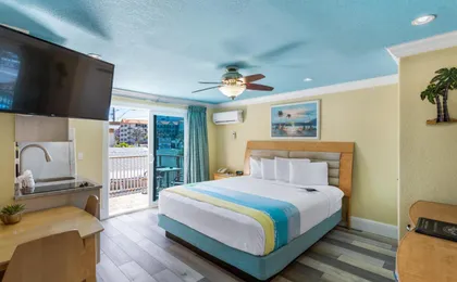 Bayview Plaza Waterfront Resort