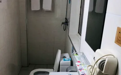 Shunfeng Hotel (Wuhan Tianhe Airport)