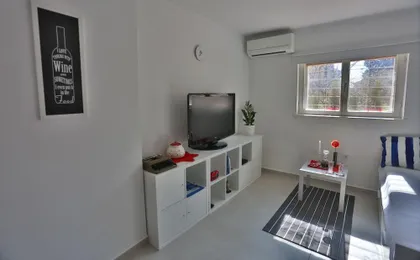 Studio Apartment Laganini