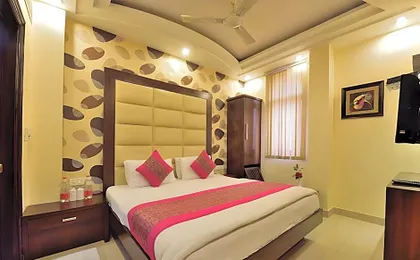 Hotel pink city
