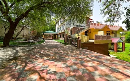 The Byke Boutique - Hotel Grassfield - Jaipur