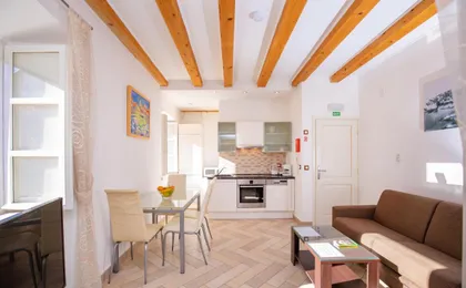 Apartments Espana
