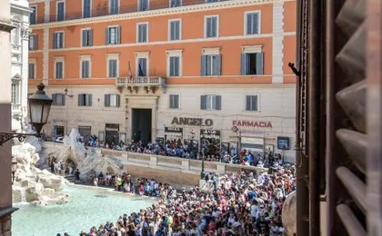 La Finestra su Fontana di Trevi - Charming View