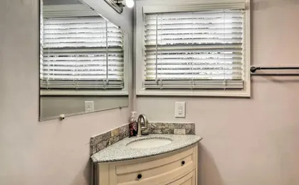 Pigeon Forge Cabin w/ Private Hot Tub & Gas Grill