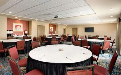 Hampton Inn & Suites Monroe