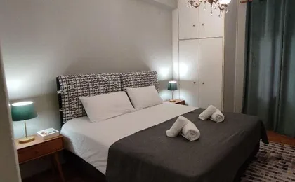 Vintage Apartment